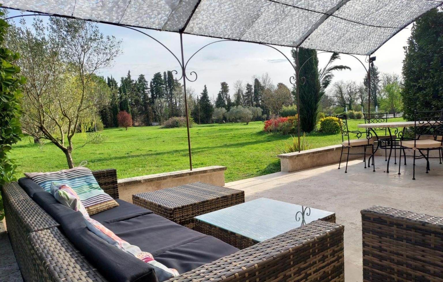La Bastide Des Amouriers Caumont-sur-Durance Esterno foto